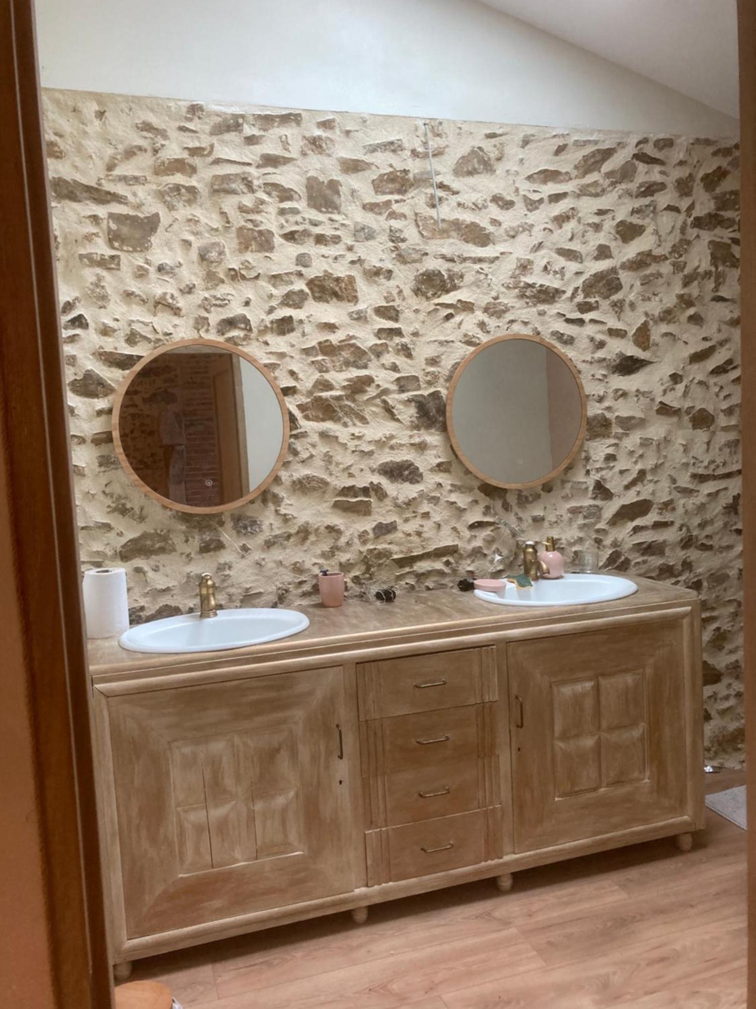 Premier Etage D Une Jolie Maison A La Campagne Montravers Bagian luar foto